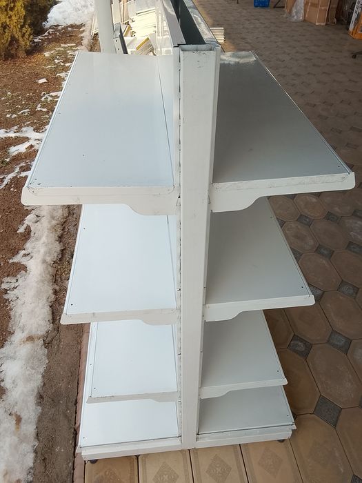 Продам стеллажи и сетки