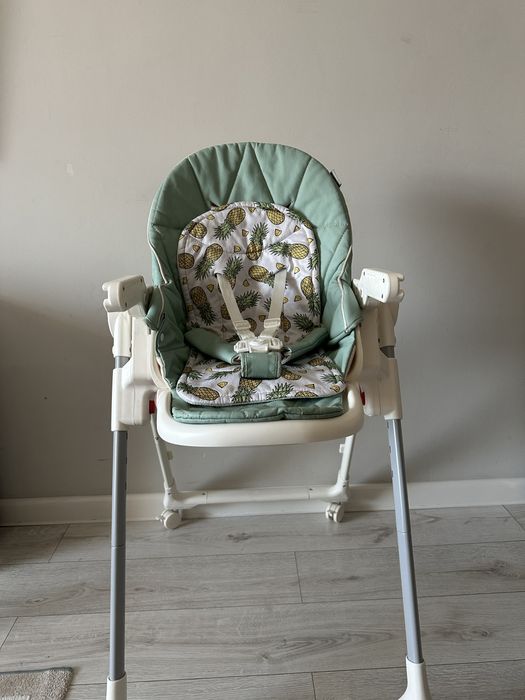 Продам стул для кормления