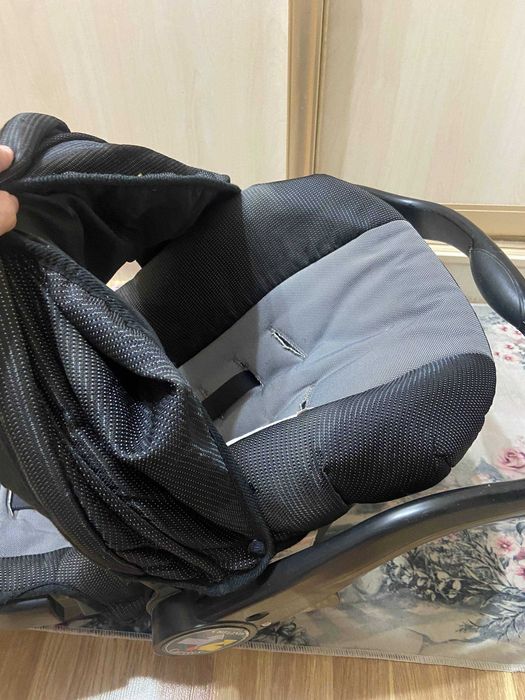 автолюлька переноска от иальянской фирмы Chelino