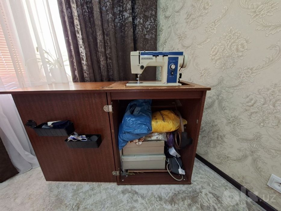 Швейная машинка Janome