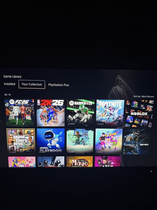 Ps 5 slim digital edition + controller + jocuri in valoare de 1200 lei