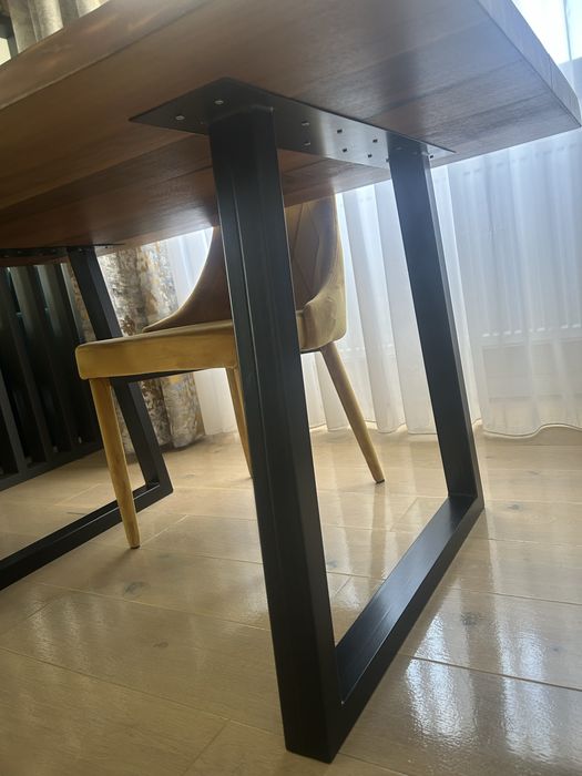 Masa de lemn masiv 140 x 90cm