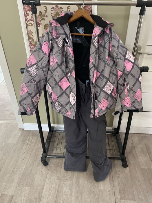 Горнолыжный костюм