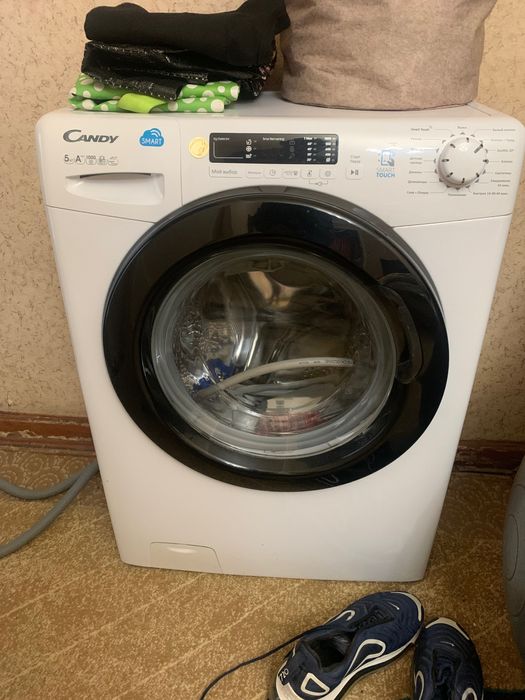 Продам стиральную машинку Candy 5кг