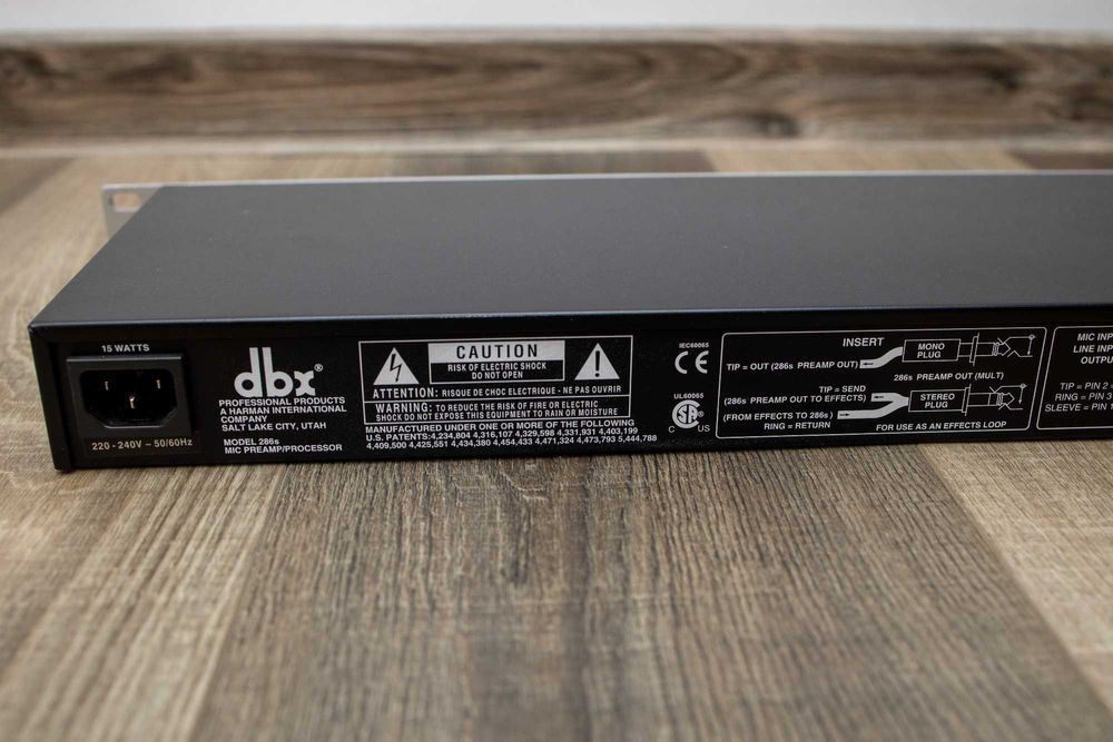 Preamplificator Microfon DBX 286s