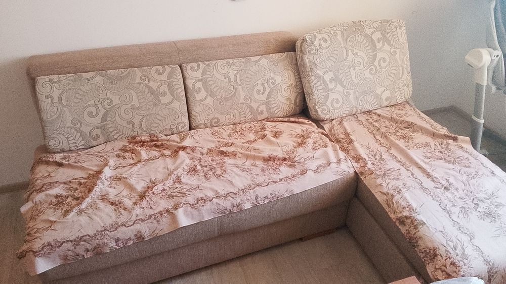 Отдам даром диван
