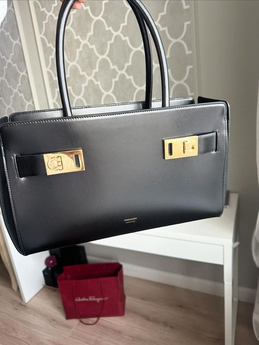 Сумка Ferragamo новая