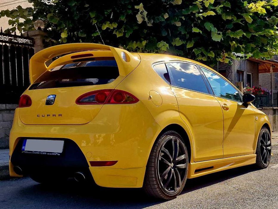 Добавки за задна броня за Seat Leon Cupra