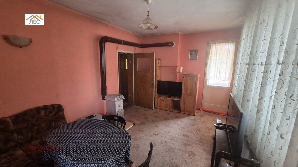 Продава се Етаж от къща в Севлиево - 85 кв.м за 990 €/кв.м - Снимка #3