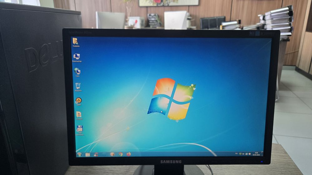 Монитор Samsung SyncMaster 943NW