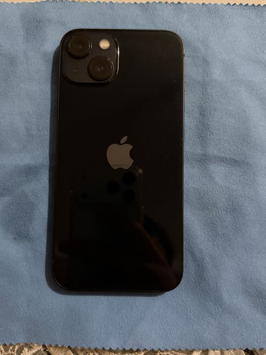 Vand iphone 13 .