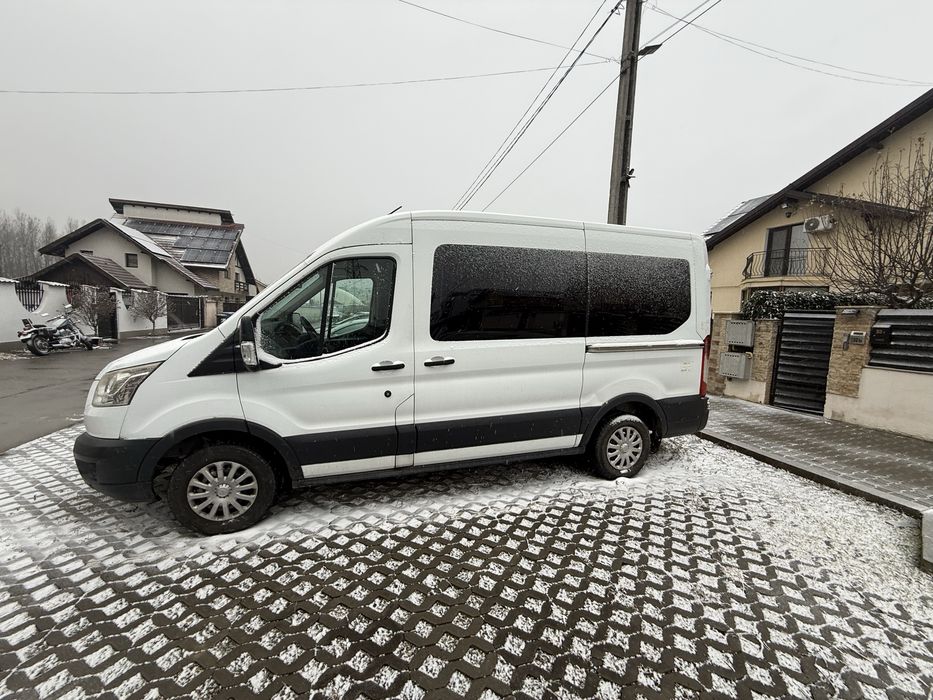 Ford Tranzit 8 locuri