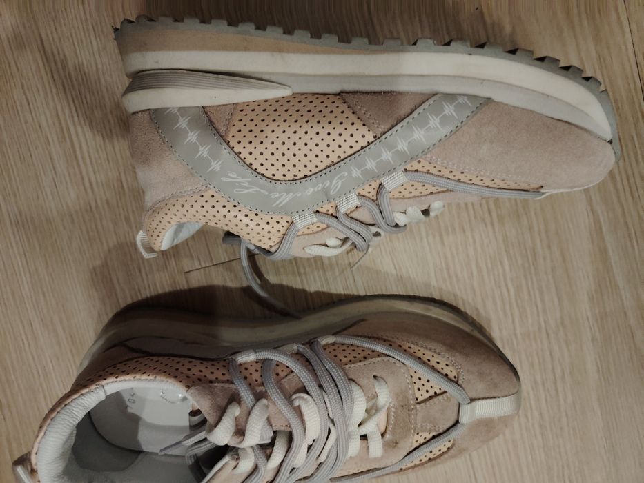 Маратонки GIO розови