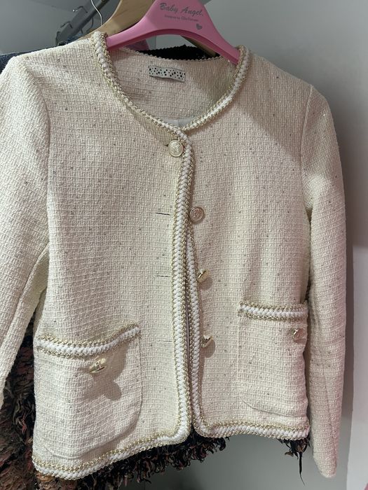 Дамски сака и якета