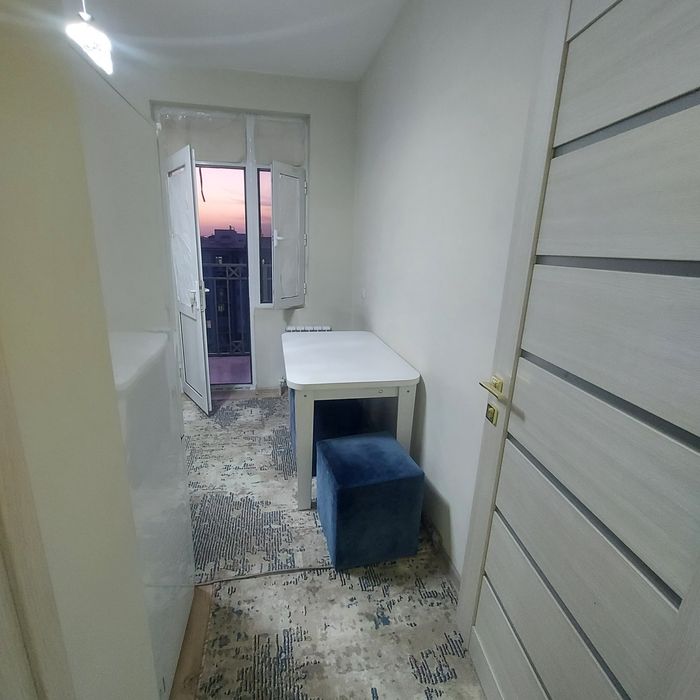 Продажа сергили янги чоштепа метрони биринчи бекатига якин 1хоналик