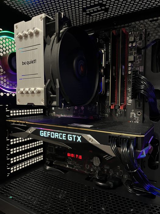 Геймърски компютър- Ryzen 5 3600/ GTX 1080 Ti/ Ram 16GB/ SSD 500GB+1TB