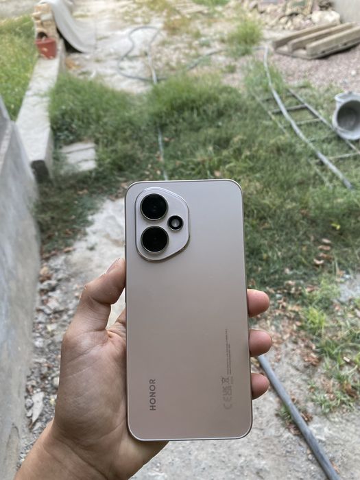 Honor 400  8|256 gb holati yengi