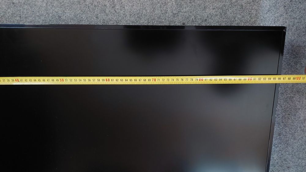 Panou TV publicitar Samsung