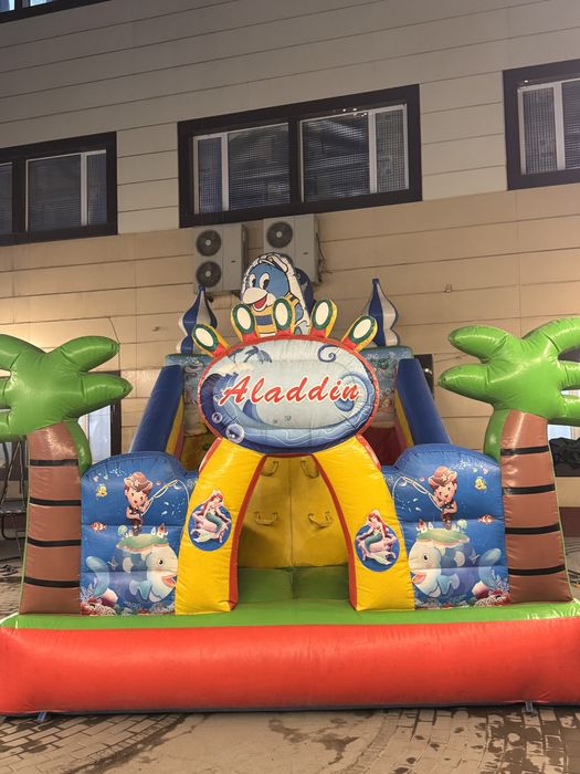 Batot va paravoz bolalar oyinchogʻi