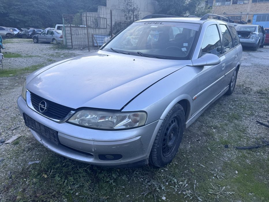 Opel Vectra B 1.8i 16v 116кс 2000г На Части
