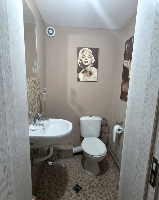 Продава се Етаж от къща в Кюстендил, Бузлуджа - 140 кв.м за 608 €/кв.м - Снимка #8