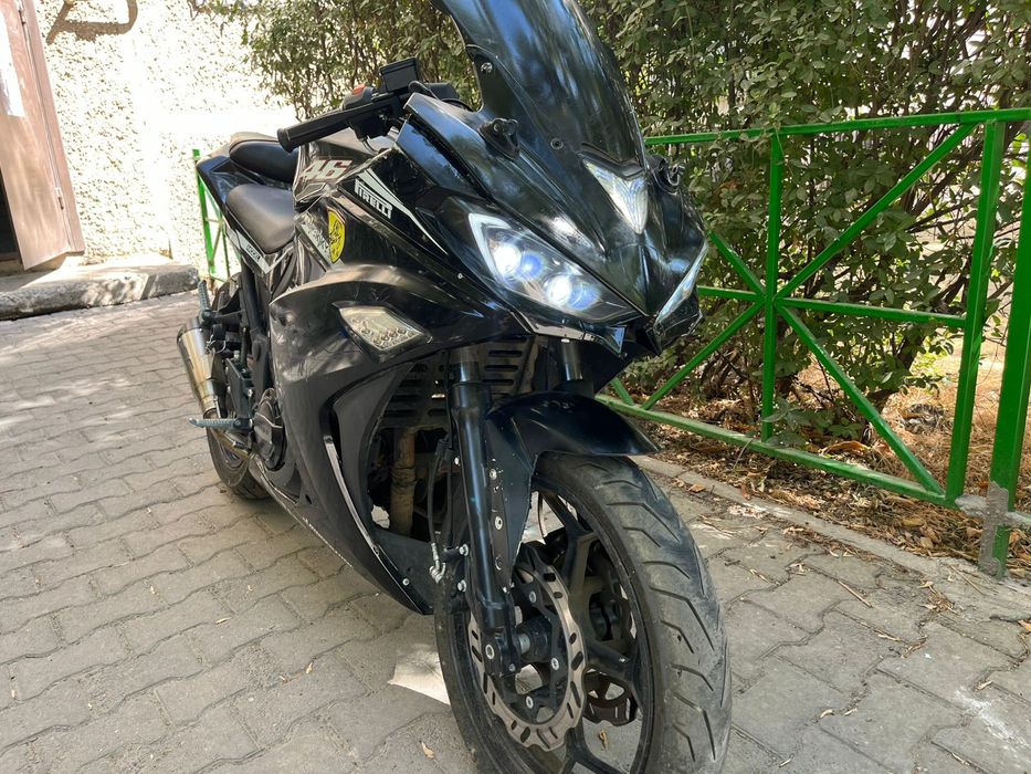 Продаю мотоцикл  срочно