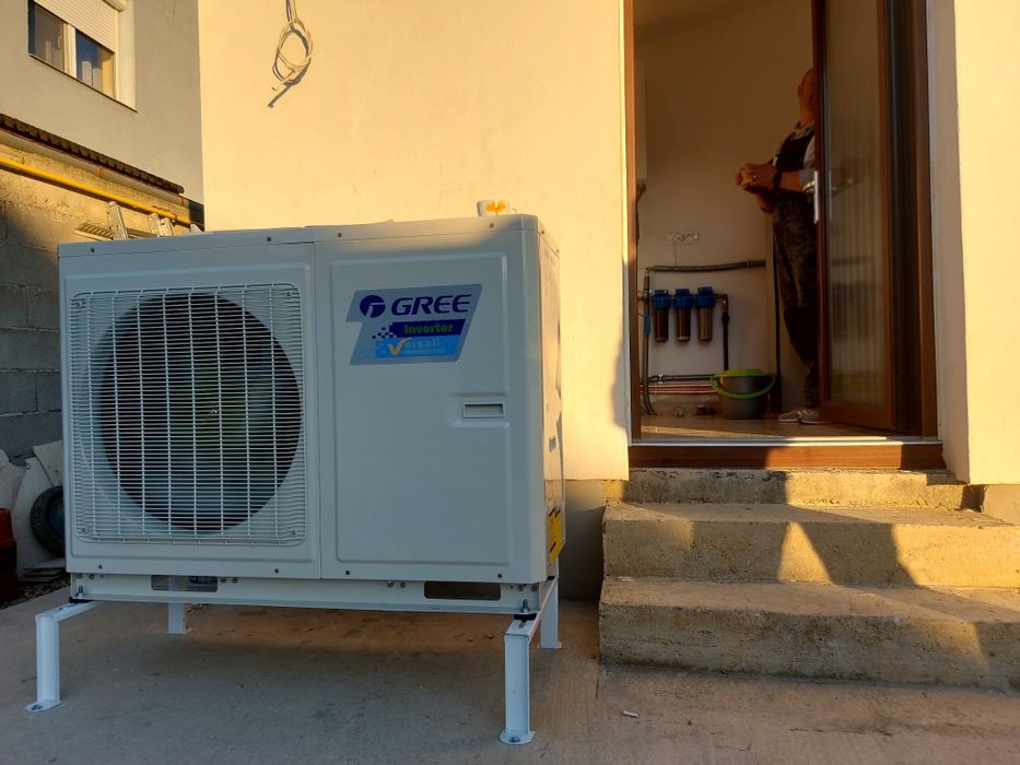 Pompa de caldura marca Gree 10 Kw NOU