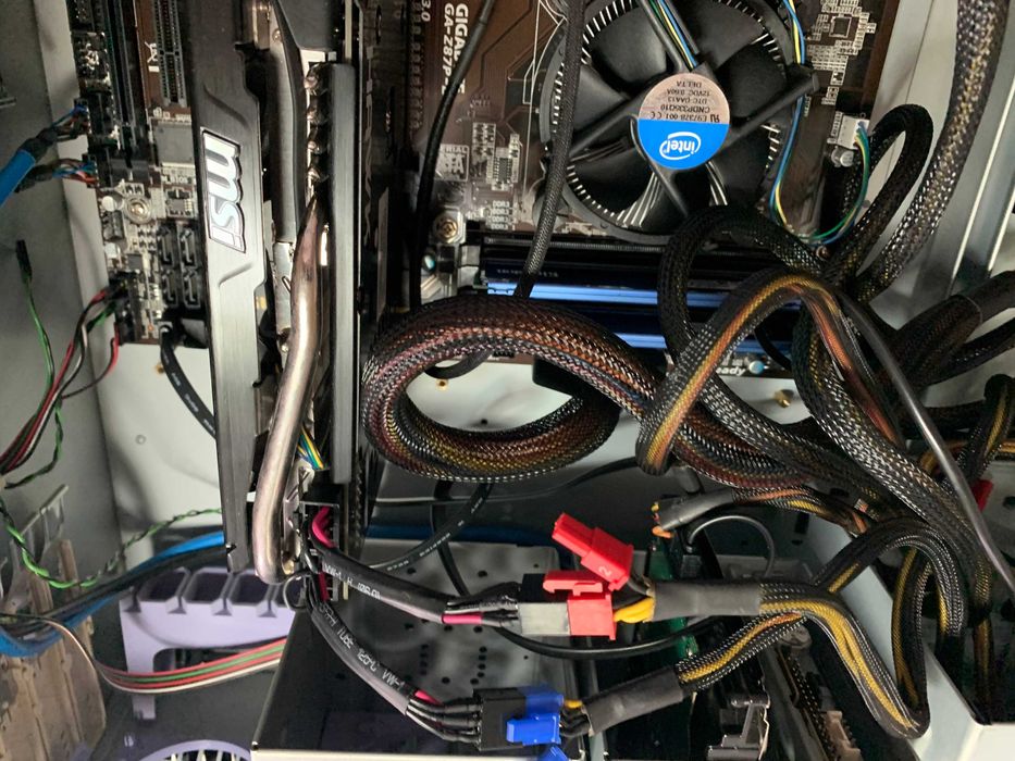 Servieta Antec Ful Tower