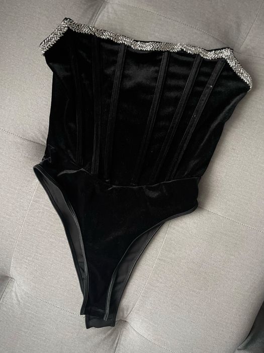 Корсет от кадифе