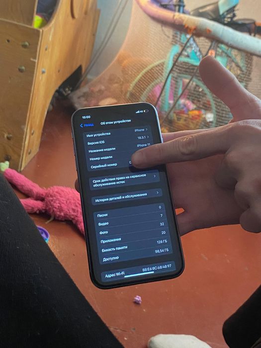 продам айфон 11 с 128 гб