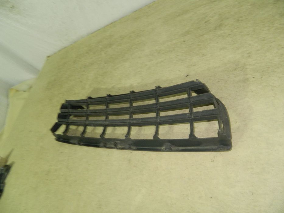 Grila inferioara bara fata, VW Crafter, 2006, 2007, 2008, 2009, 2010, 2011, 2012,, 2E0807835A