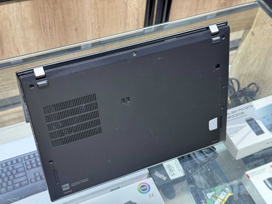 Lenovo ThinkPad T14s Core i7-10510U ram 16 ssd 512