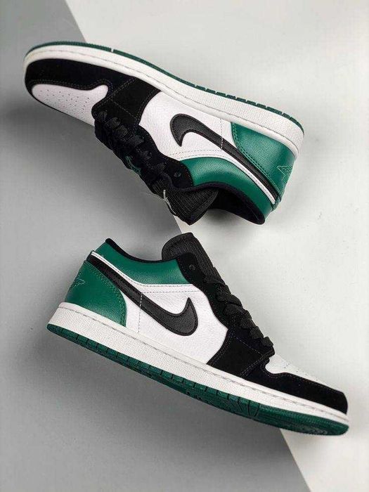Nike Air Jordan 1 Low — одна из самых востребованных моделей сезона