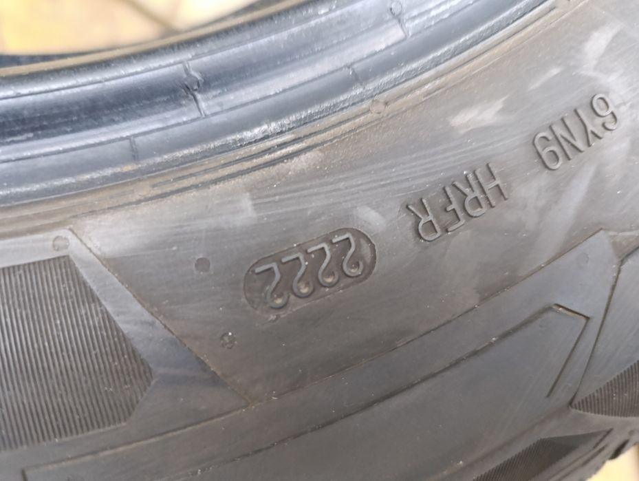 Зимни гуми Continental 225/75/16 C 121/120