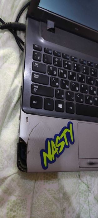 Продается Ноутбук samsun np355v5c