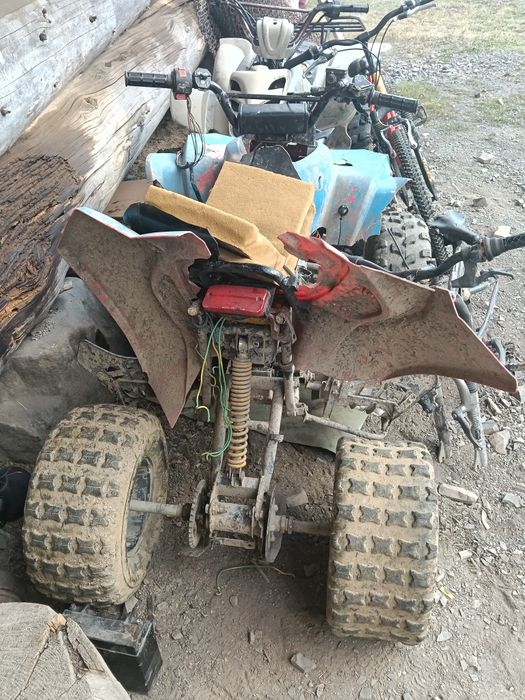 Vând schimb sau dezmembrez ATV de 125