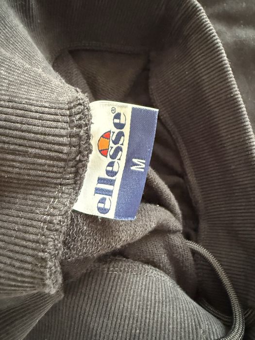 Долнище на марката Ellese