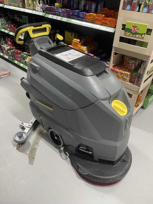 Masina spalat profesionala karcher