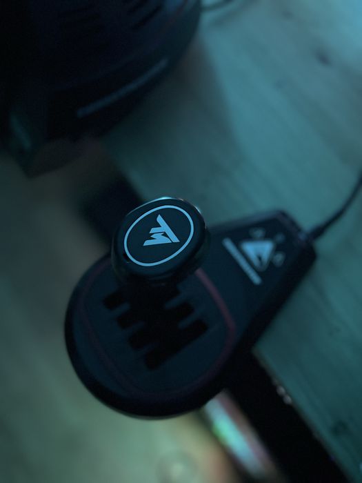 Thrustmaster T300 RS GT + TH8S – Setup Sim Racing – Impecabil