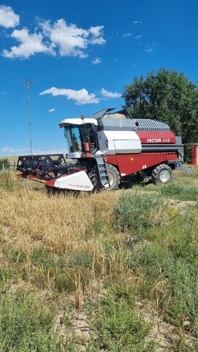 Комбайн Вектор 410