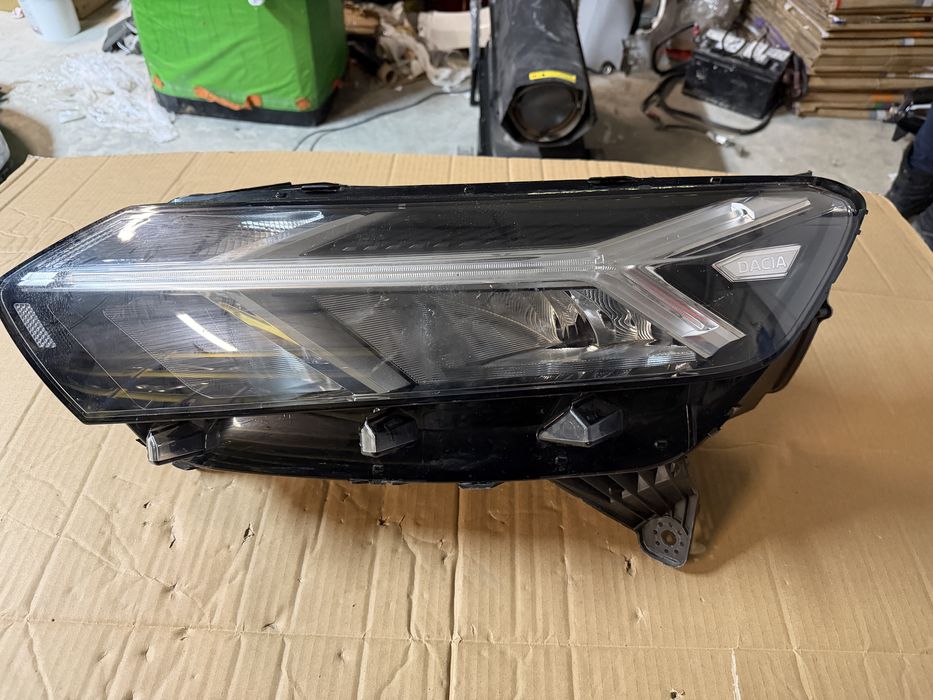 Far stanga Dacia Logan Full Led 2020/2021/2022/2023