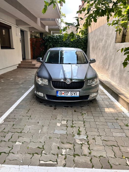 Vand Skoda Superb 2011