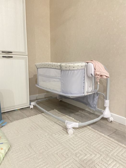 Колыбель ( в подарок шезлонг)