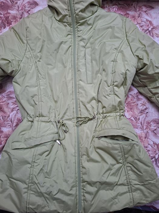 Зимно яке- носено само 2 пъти