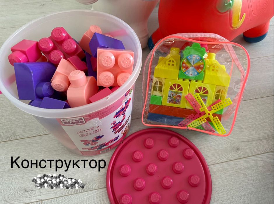 Играчки - по 5€