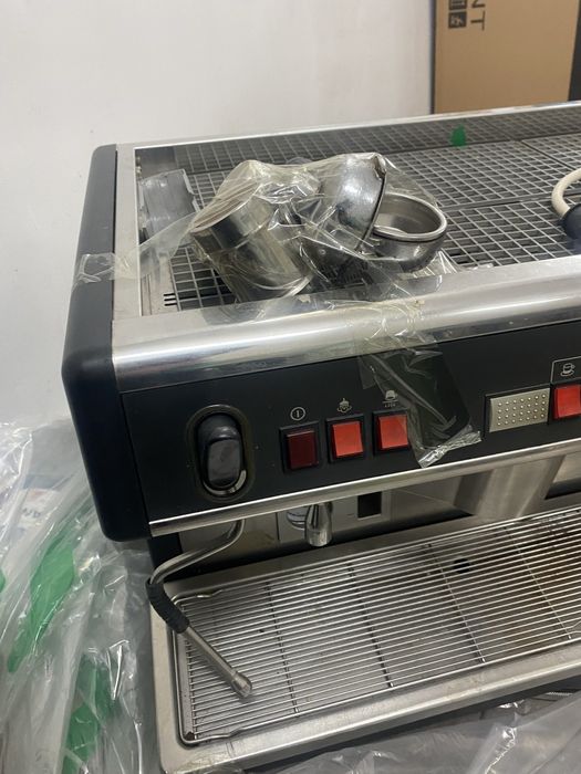 Nuova simonelli кофемашина