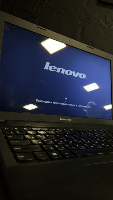 Lenovo ноутбук в продаже