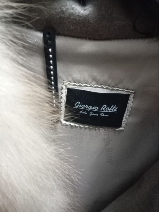 Продам пальто с соболем