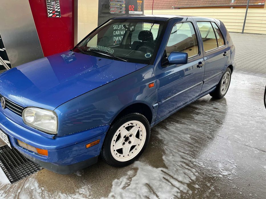 Volkswagen Golf 3 Variant 1.8 benzină – Recaro, AC, import Mexic