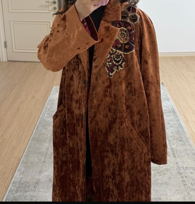 Новый шапан от Аida Kaumen